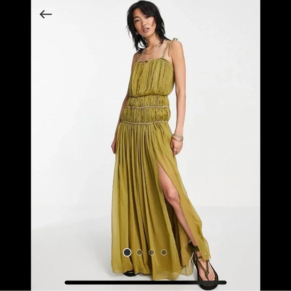 green emerald velvet dress Rent ASOS DESIGN Pleat Plunge Neck Midi Dress With Elasticated Straps And  Back In Apple Green main image 1
